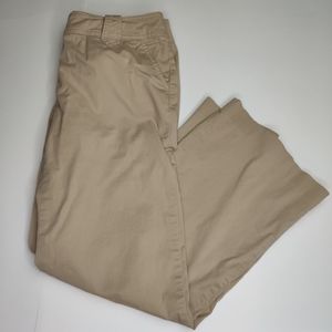 NY & Co Manhattan Chino Pants Khaki Size 6P